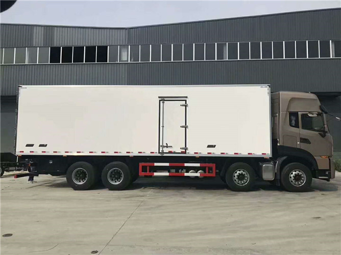 東風(fēng)天龍冷藏車報(bào)價(jià).jpg